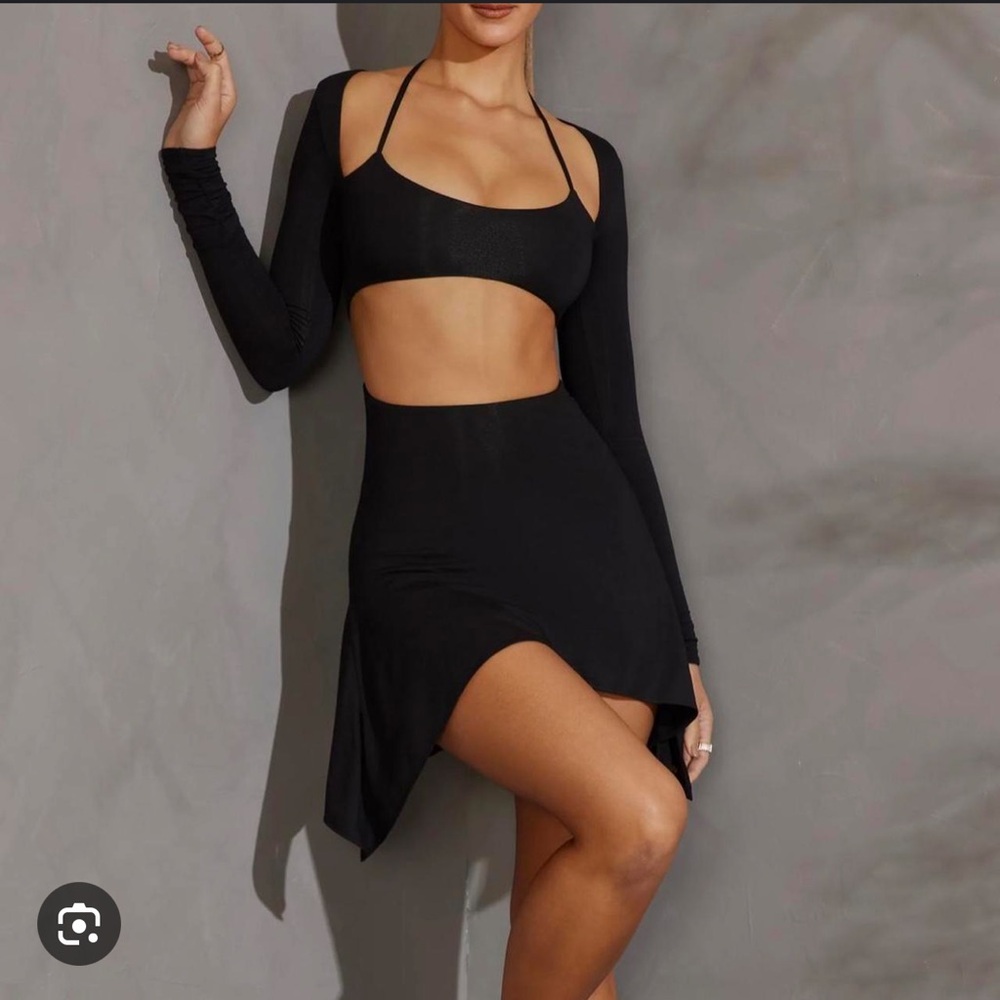 Oh Polly Inga dress black, worn once size 6